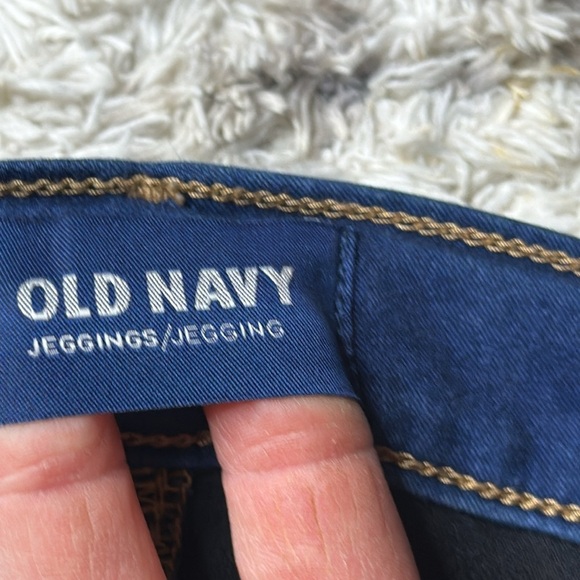 7 hello Kitty sweatshirt hoodie, Old Navy jegging like new denim jeans - Picture 11 of 12